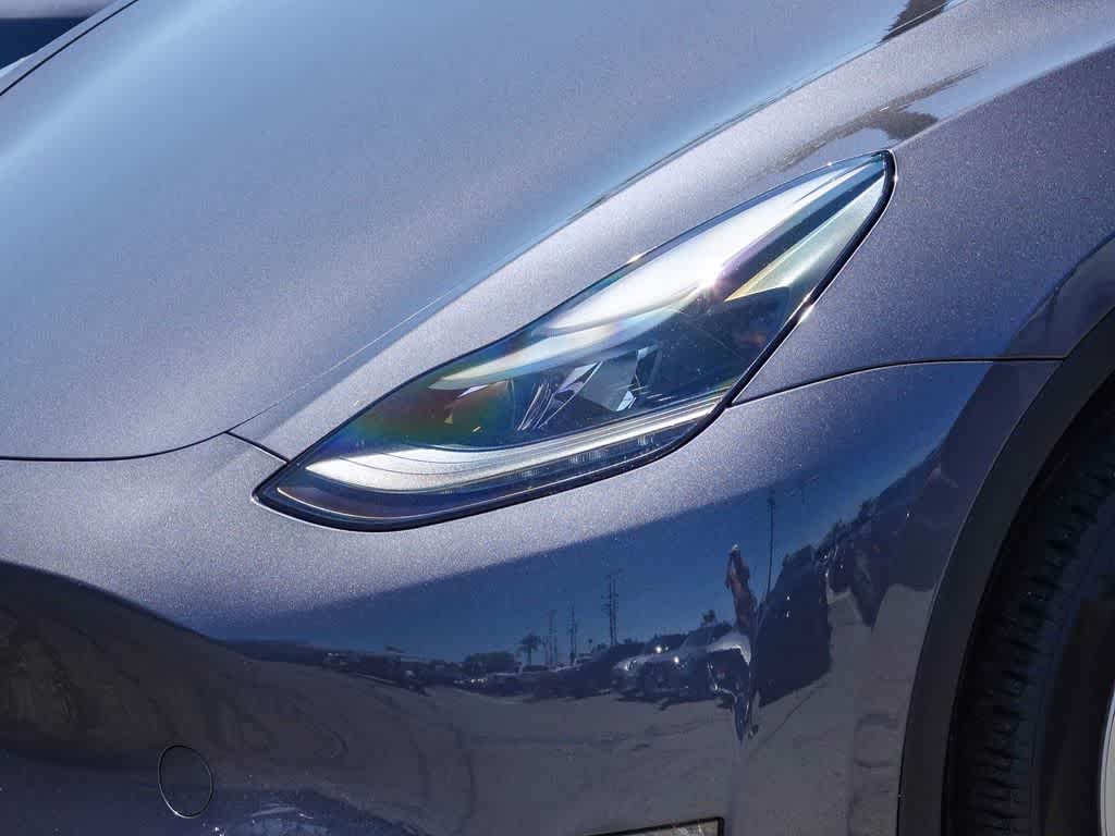 Thumbnail: 2023 Tesla Model Y - 8