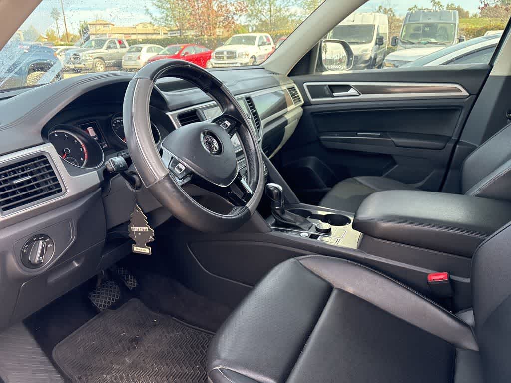 Thumbnail: 2018 Volkswagen Atlas - 9