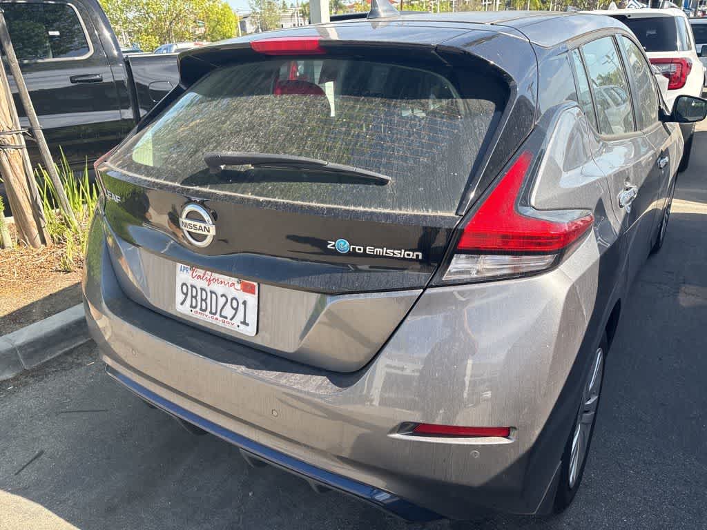 Thumbnail: 2022 Nissan Leaf - 4
