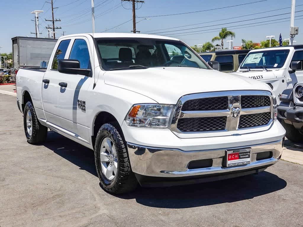 Thumbnail: 2021 RAM 1500 Classic - 3