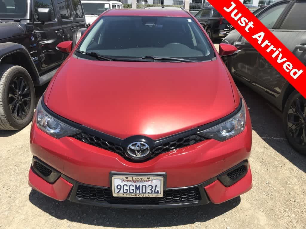 Thumbnail: 2017 Toyota Corolla iM - 2