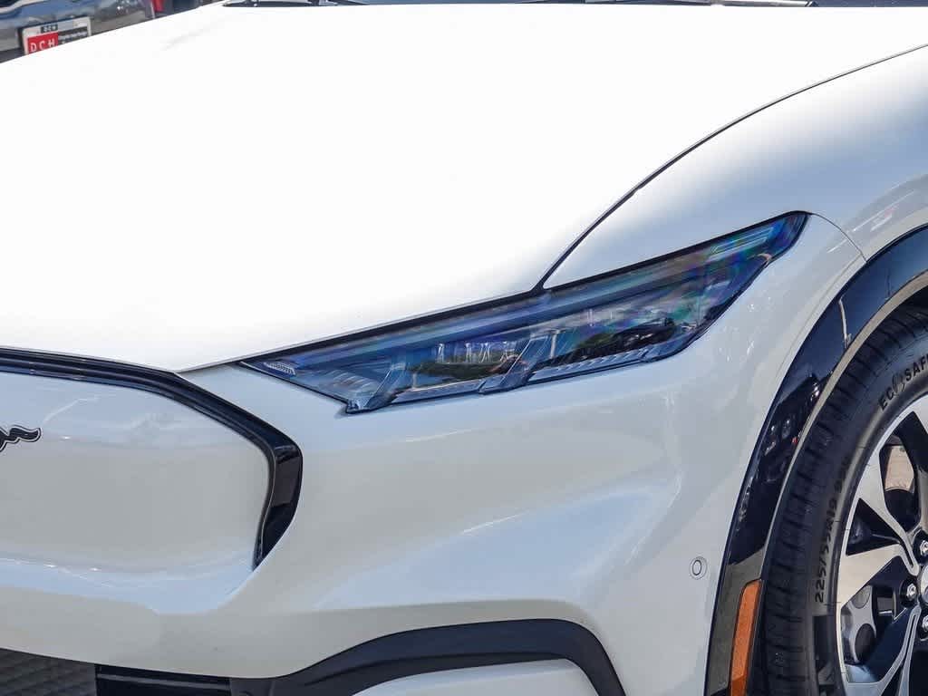 Thumbnail: 2021 Ford Mustang Mach-E - 8