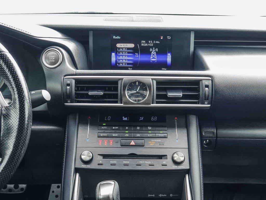 Thumbnail: 2019 Lexus IS - 12