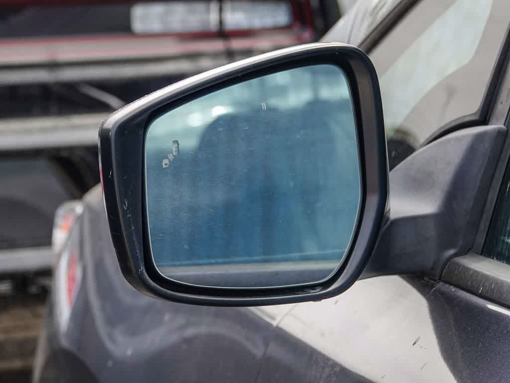 Thumbnail: 2022 Nissan Leaf - 19