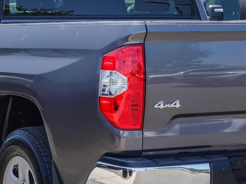 2017 Toyota Tundra SR5 7