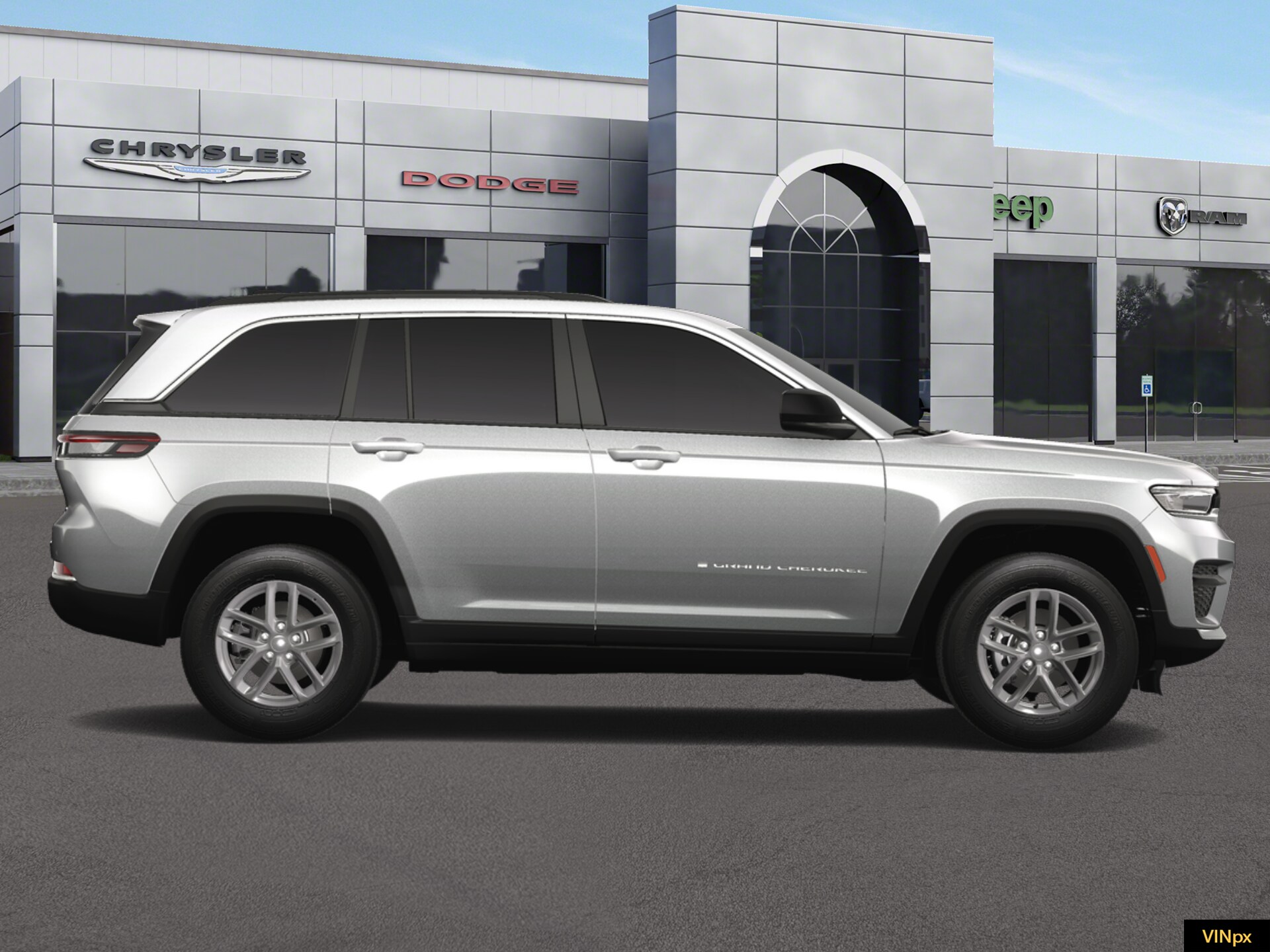 Thumbnail: 2025 Jeep Grand Cherokee - 9