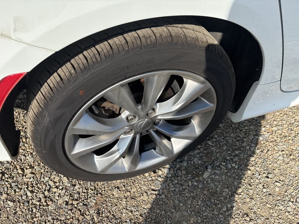 Thumbnail: 2015 Chrysler 200 - 6