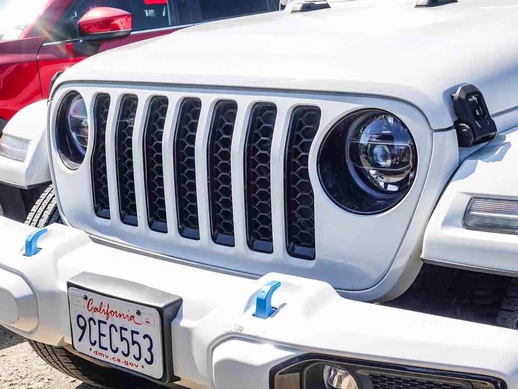 2022 Jeep Wrangler Unlimited Sahara 3