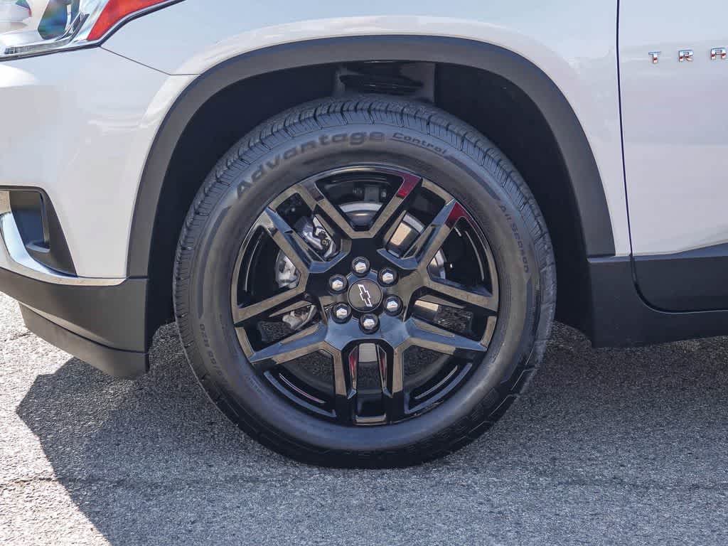 Thumbnail: 2020 Chevrolet Traverse - 10