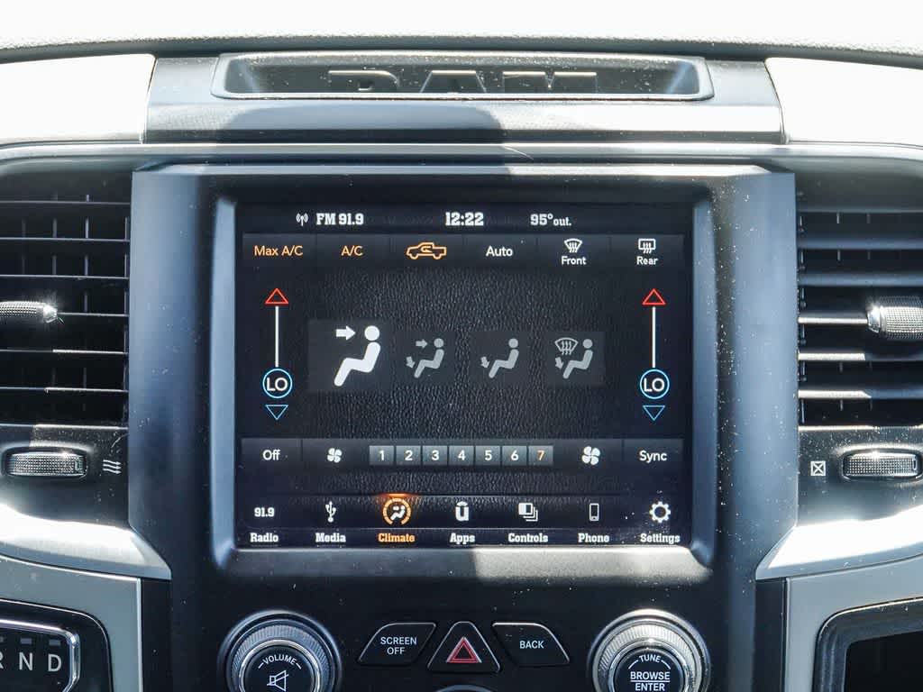 Thumbnail: 2019 RAM 1500 Classic - 13