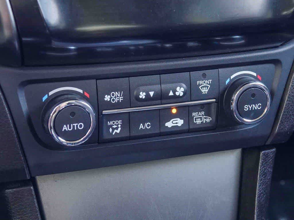 Thumbnail: 2013 Acura ILX - 21