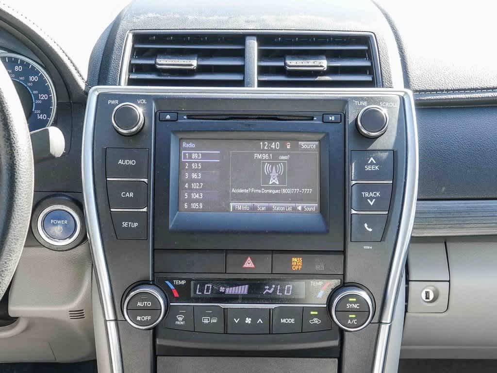 Thumbnail: 2017 Toyota Camry - 12