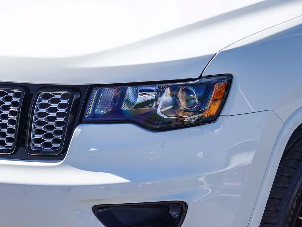 Thumbnail: 2019 Jeep Grand Cherokee - 6