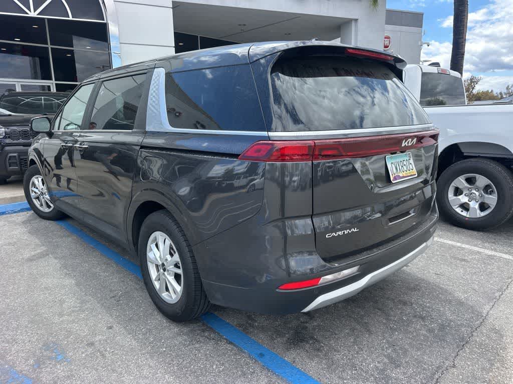 Thumbnail: 2024 Kia Carnival - 4