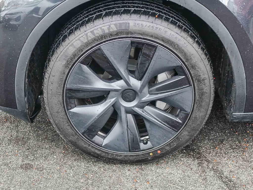 Thumbnail: 2024 Tesla Model Y - 12