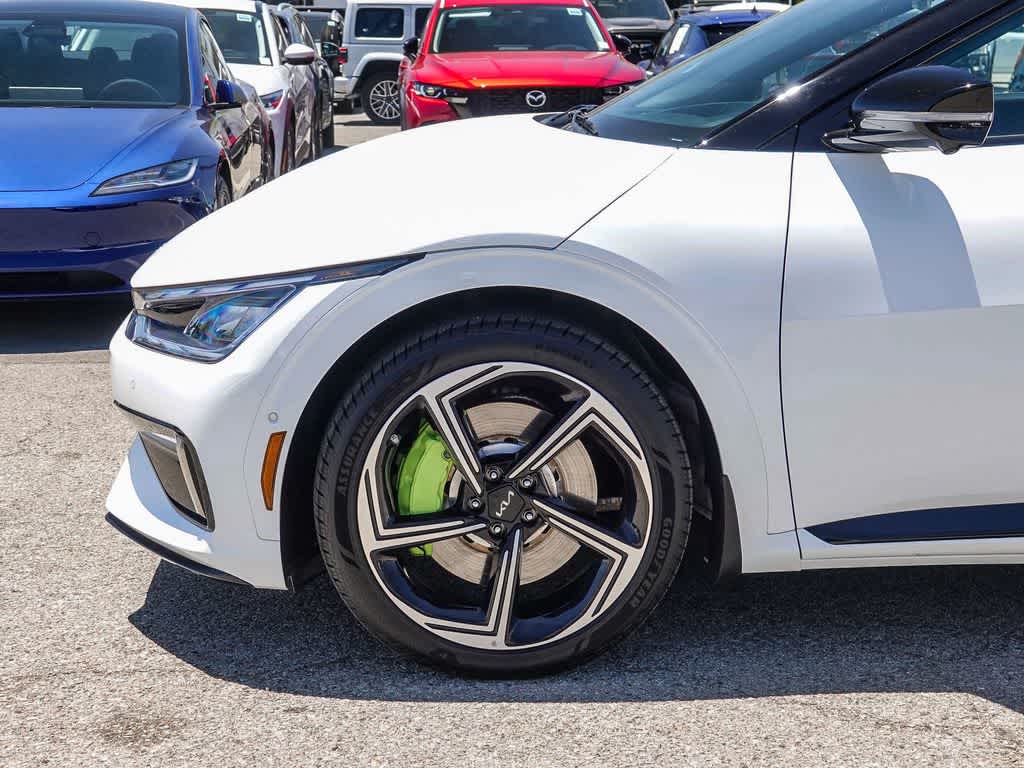 Thumbnail: 2024 Kia EV6 - 9