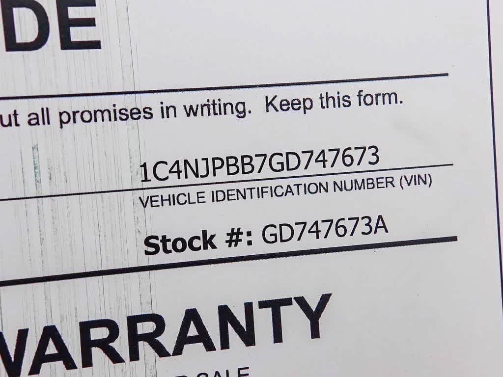 Thumbnail: 2016 Jeep Patriot - 28