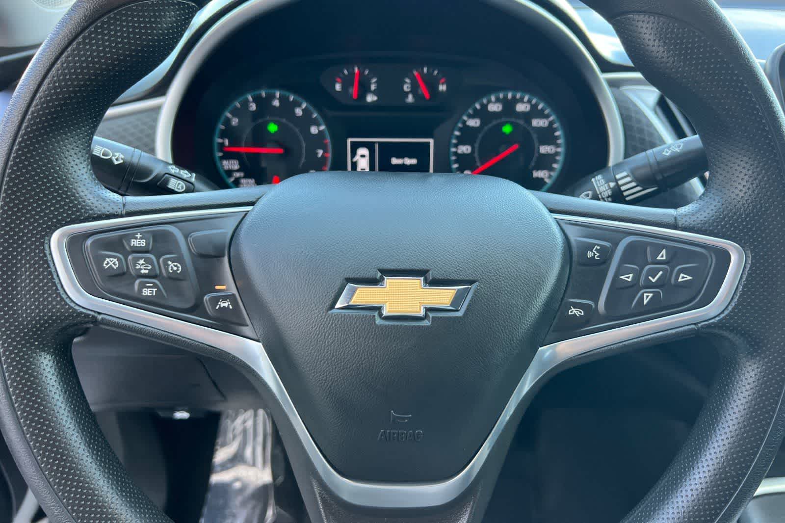 Thumbnail: 2023 Chevrolet Malibu - 28