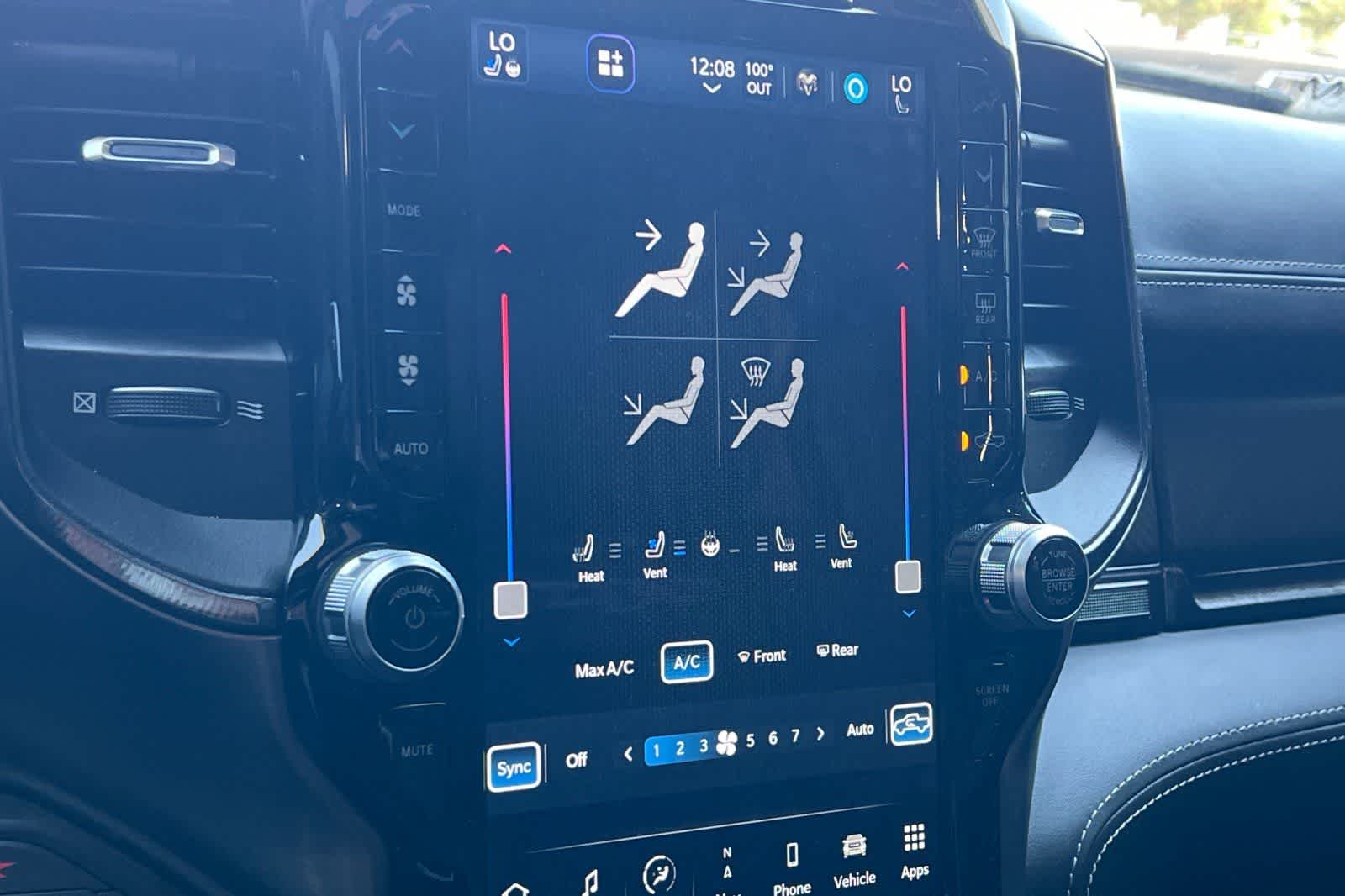 Thumbnail: 2022 RAM 1500 - 22