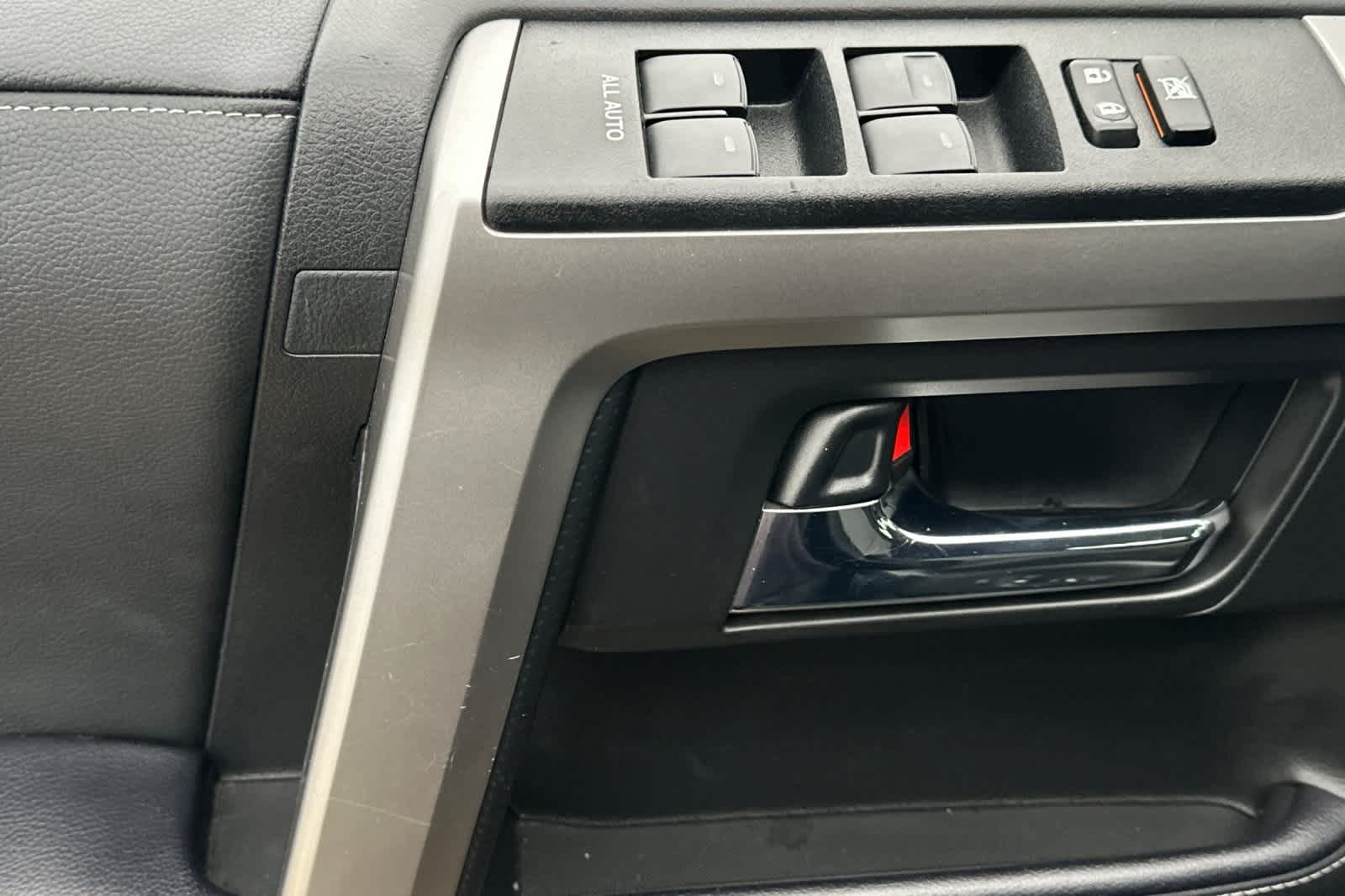 Thumbnail: 2024 Toyota 4Runner - 13