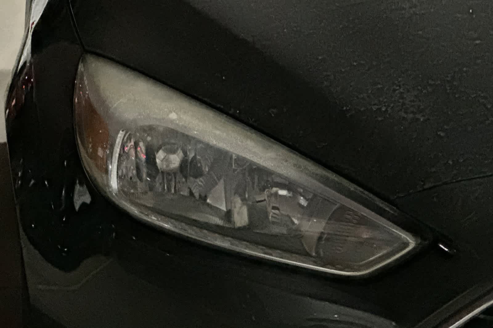 Thumbnail: 2017 Ford Focus - 30