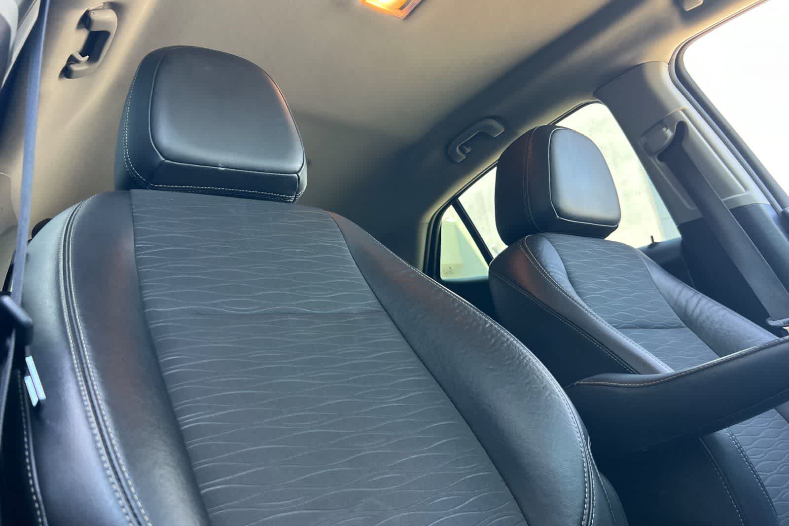 Thumbnail: 2015 Buick Encore - 19