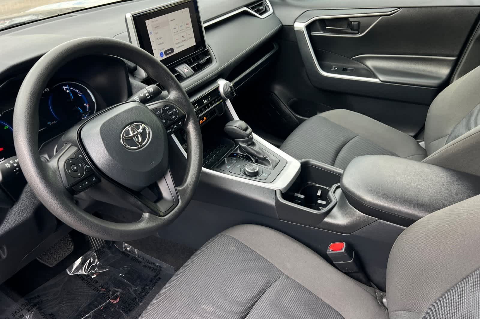 Thumbnail: 2025 Toyota RAV4 - 12