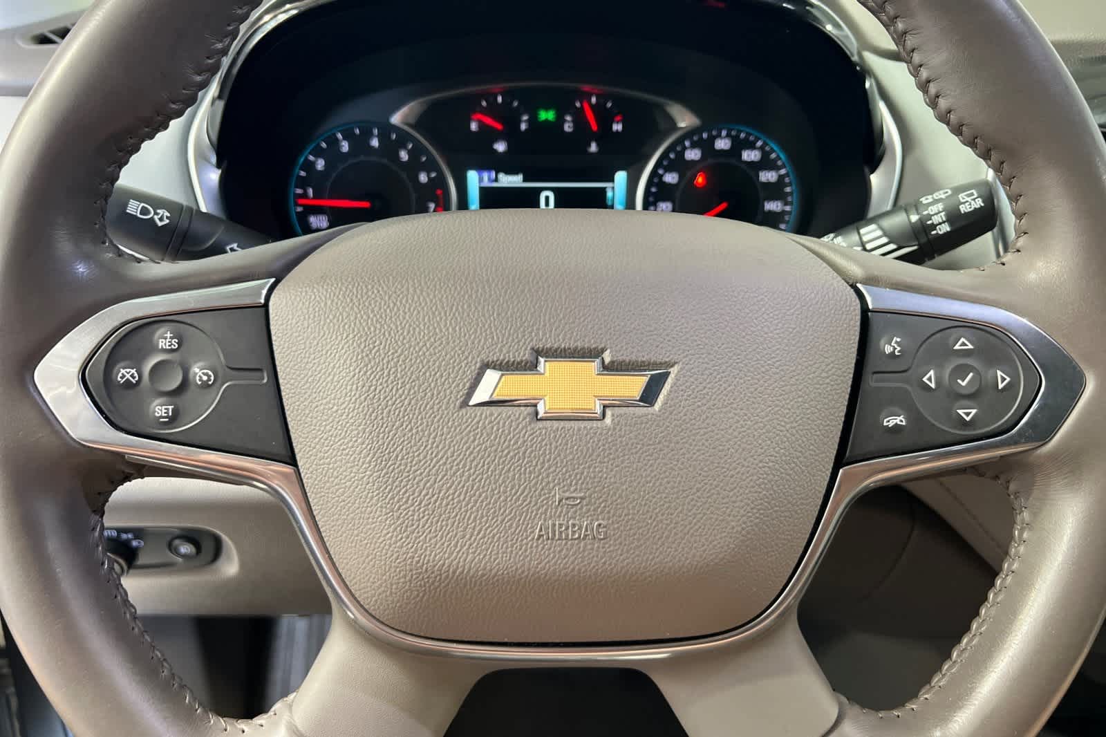 Thumbnail: 2018 Chevrolet Traverse - 27