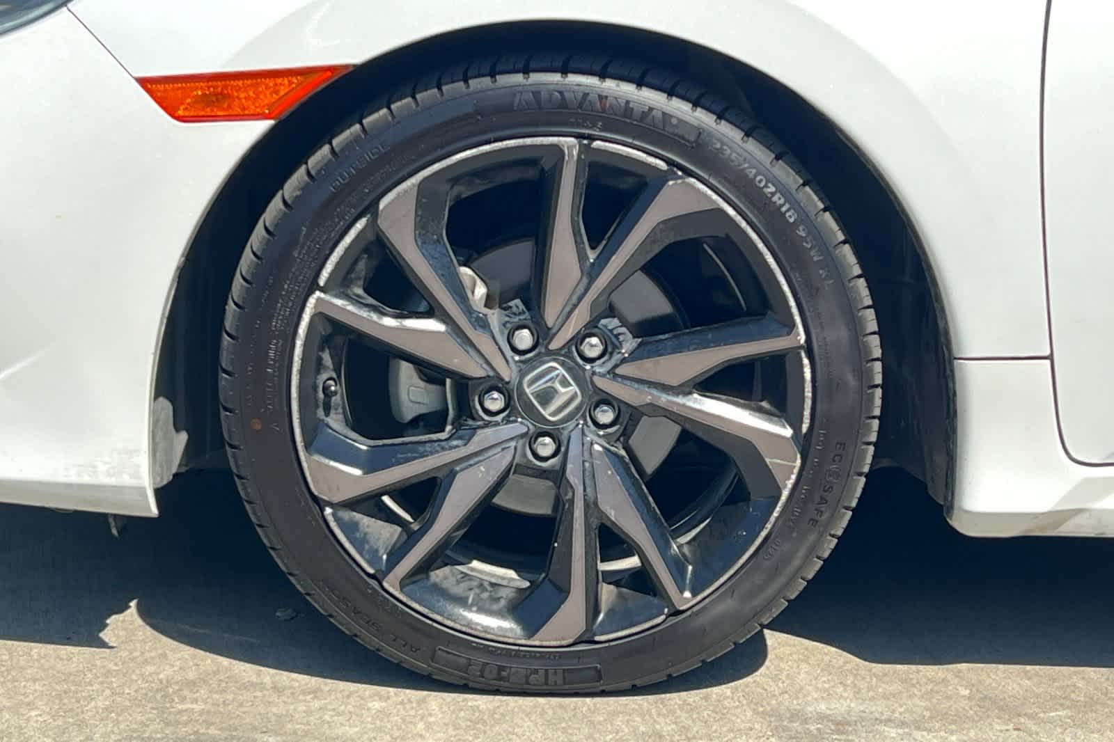 Thumbnail: 2020 Honda Civic - 12