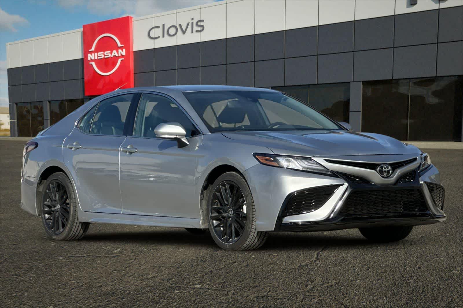 Thumbnail: 2024 Toyota Camry - 10