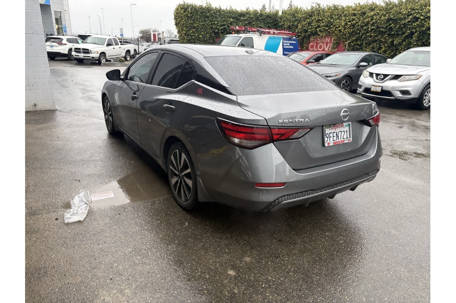 Thumbnail: 2023 Nissan Sentra - 3