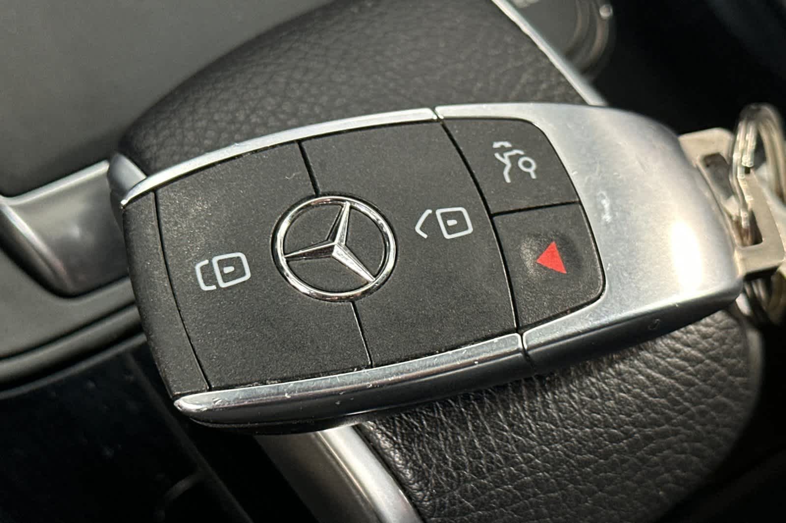 Thumbnail: 2024 Mercedes-Benz GLE - 29
