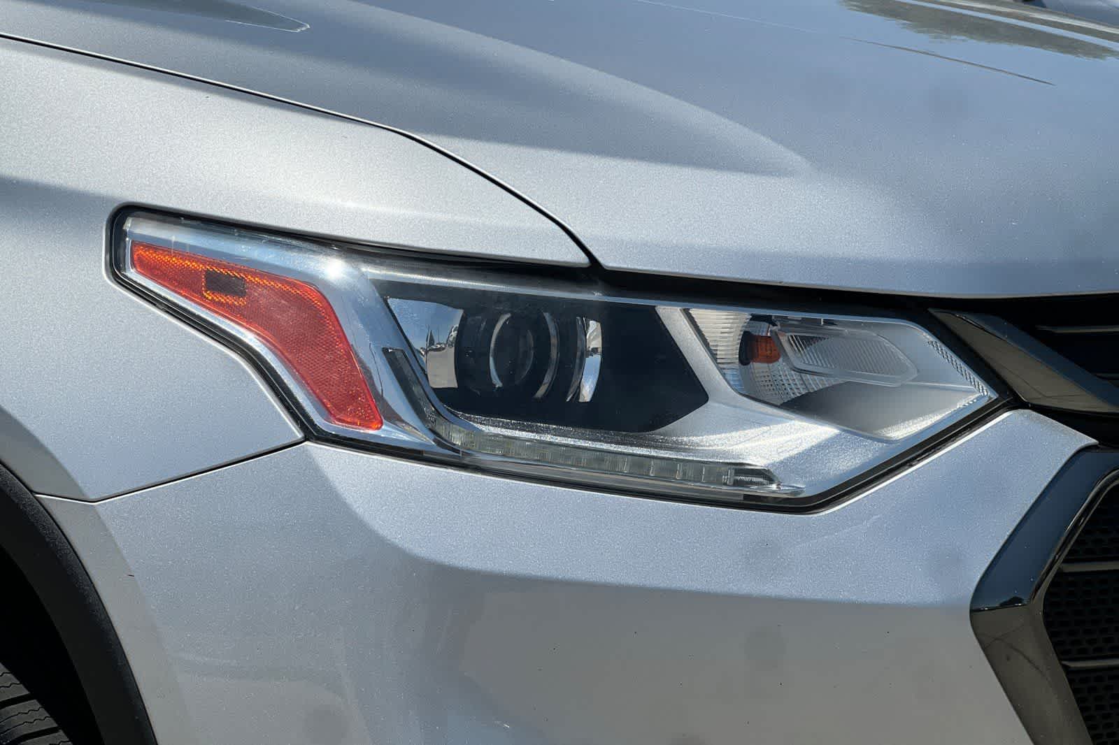Thumbnail: 2020 Chevrolet Traverse - 36