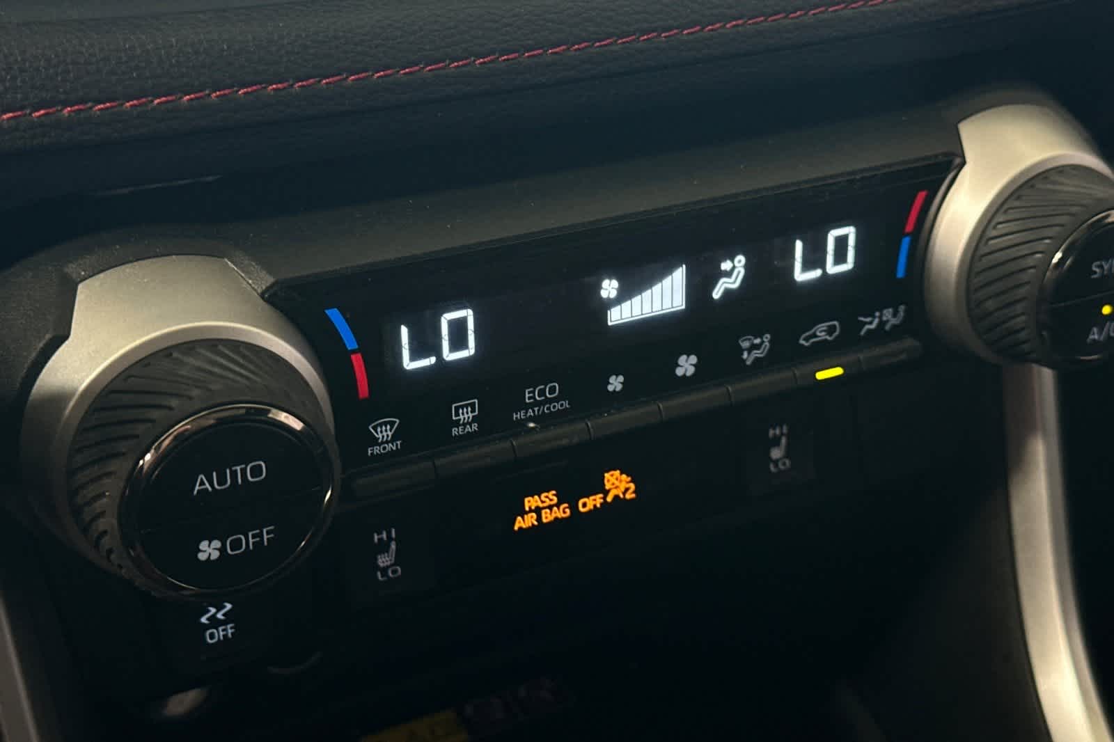 Thumbnail: 2023 Toyota RAV4 - 22