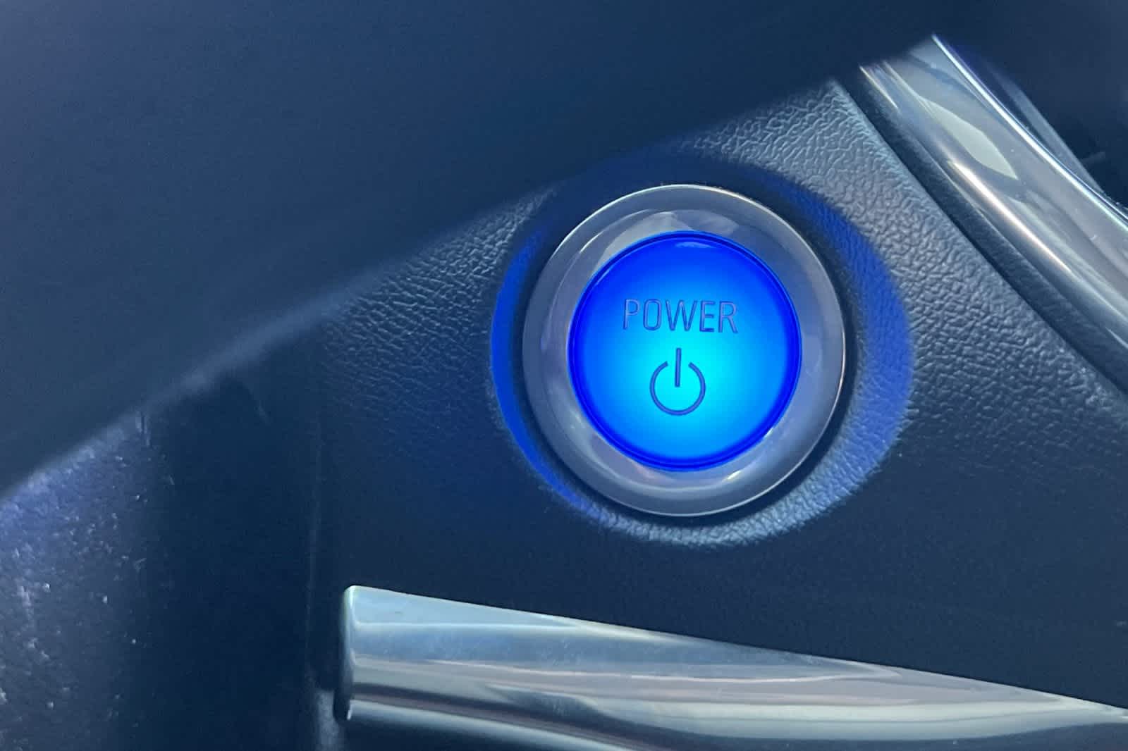 Thumbnail: 2016 Chevrolet Volt - 24