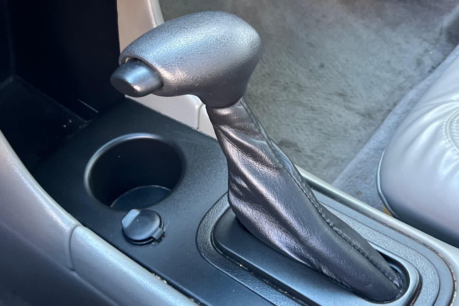 Thumbnail: 2005 Chevrolet Impala - 21