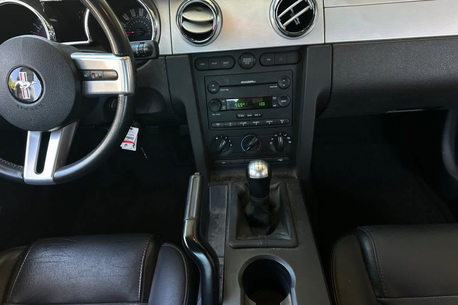 2006 Ford Mustang  4