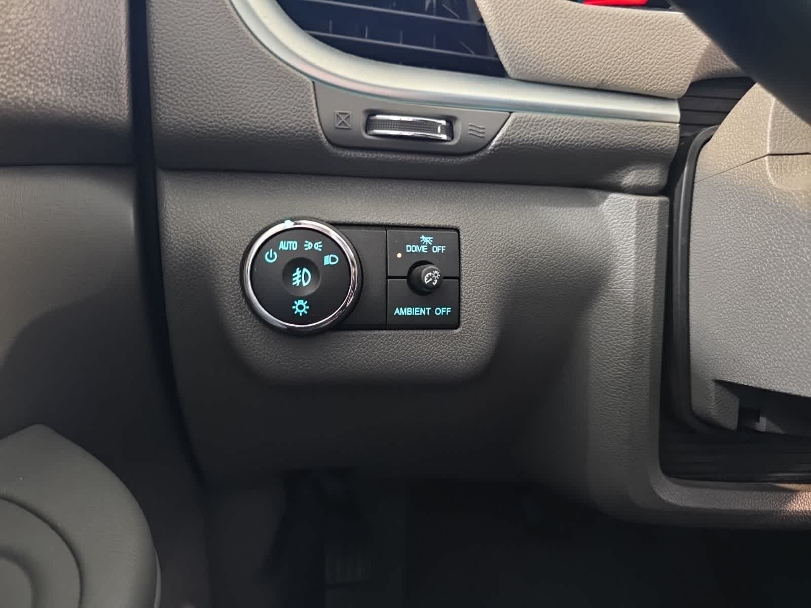 Thumbnail: 2016 Chevrolet Traverse - 29