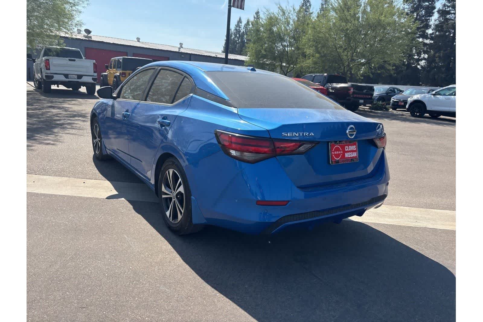 Thumbnail: 2023 Nissan Sentra - 3