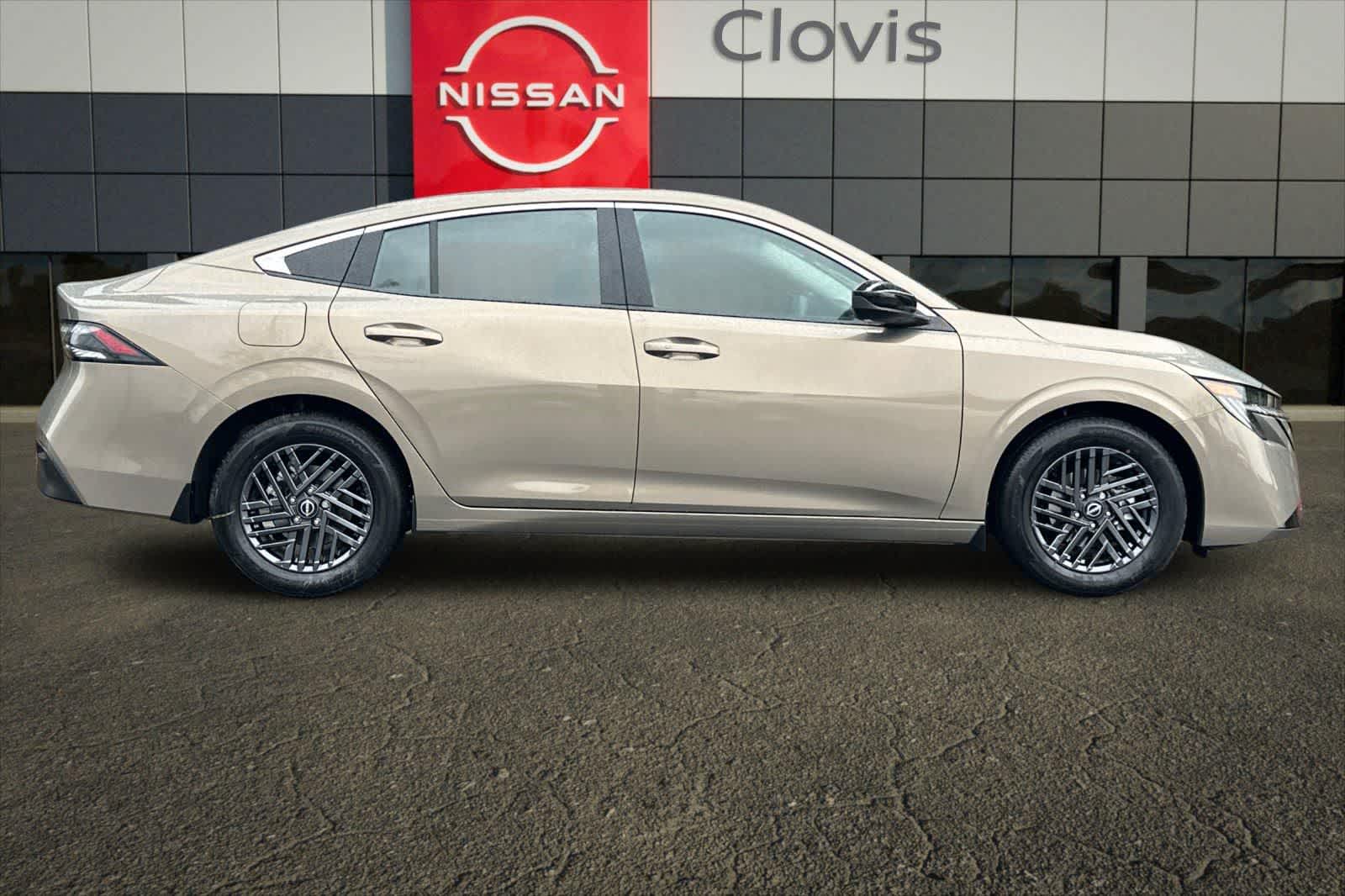 Thumbnail: 2026 Nissan Sentra - 9