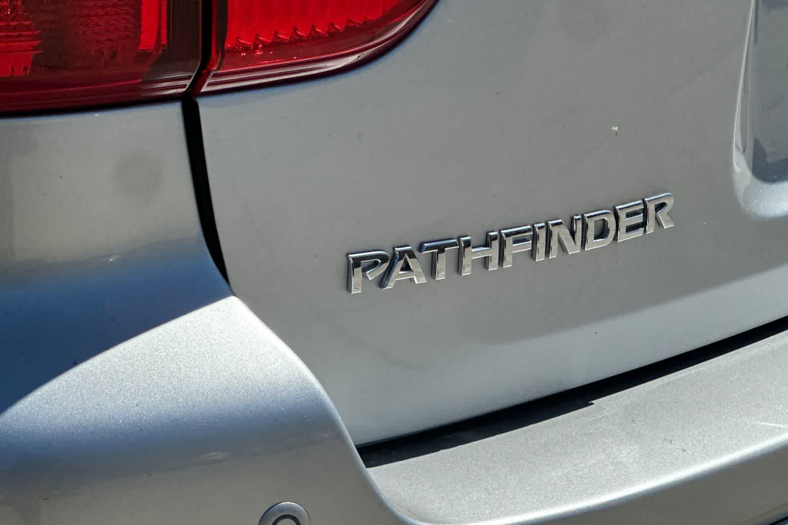 Thumbnail: 2019 Nissan Pathfinder - 13