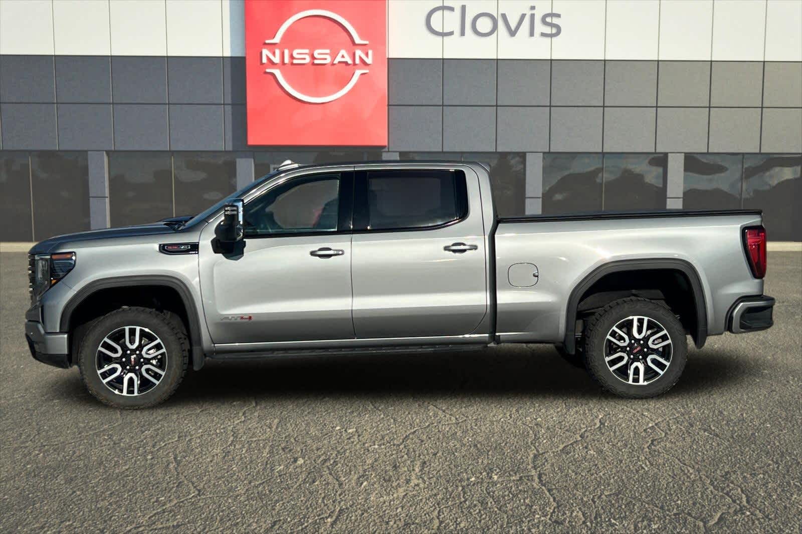 Thumbnail: 2024 GMC Sierra 1500 - 6