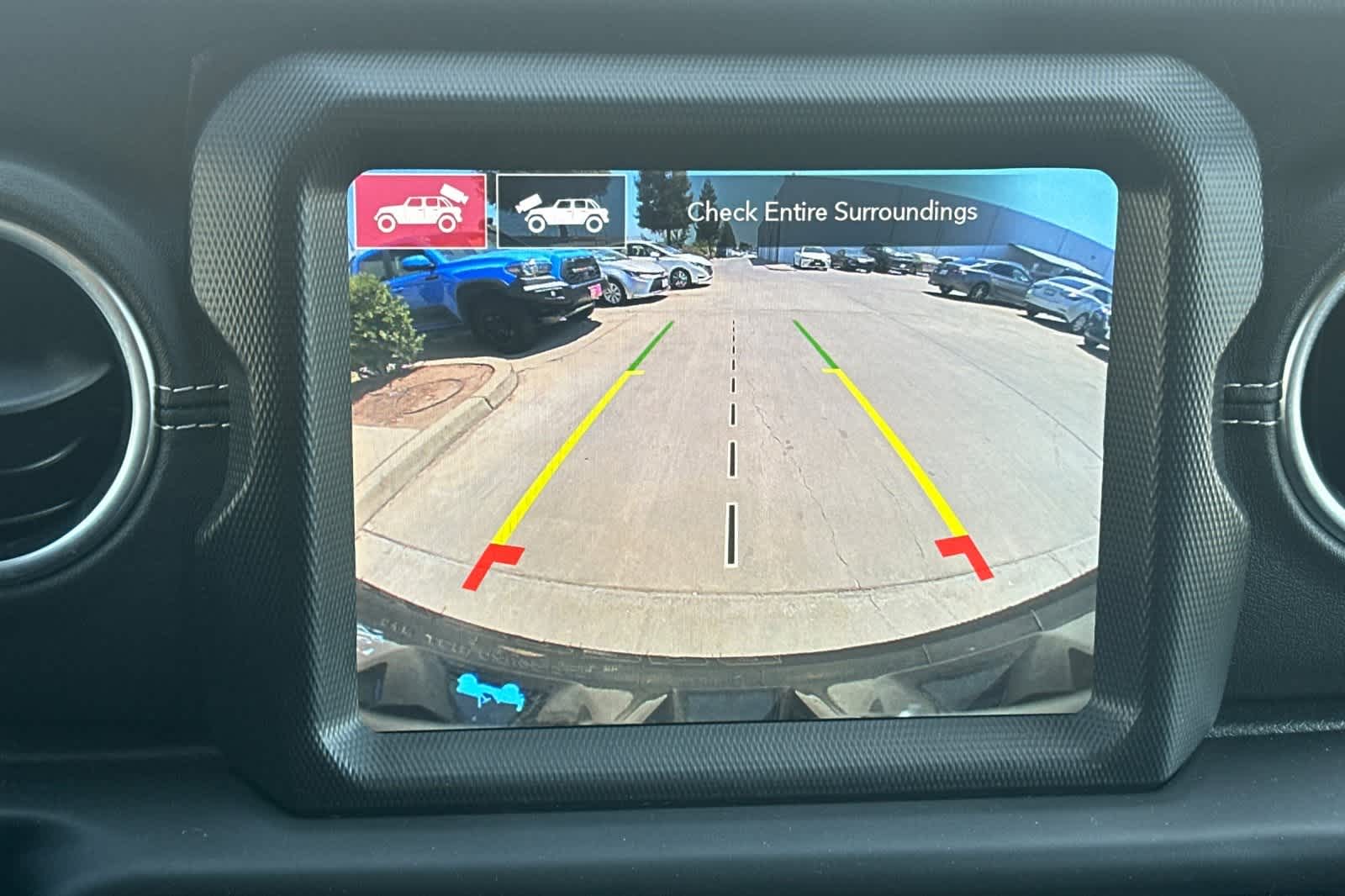 Thumbnail: 2023 Jeep Wrangler - 23