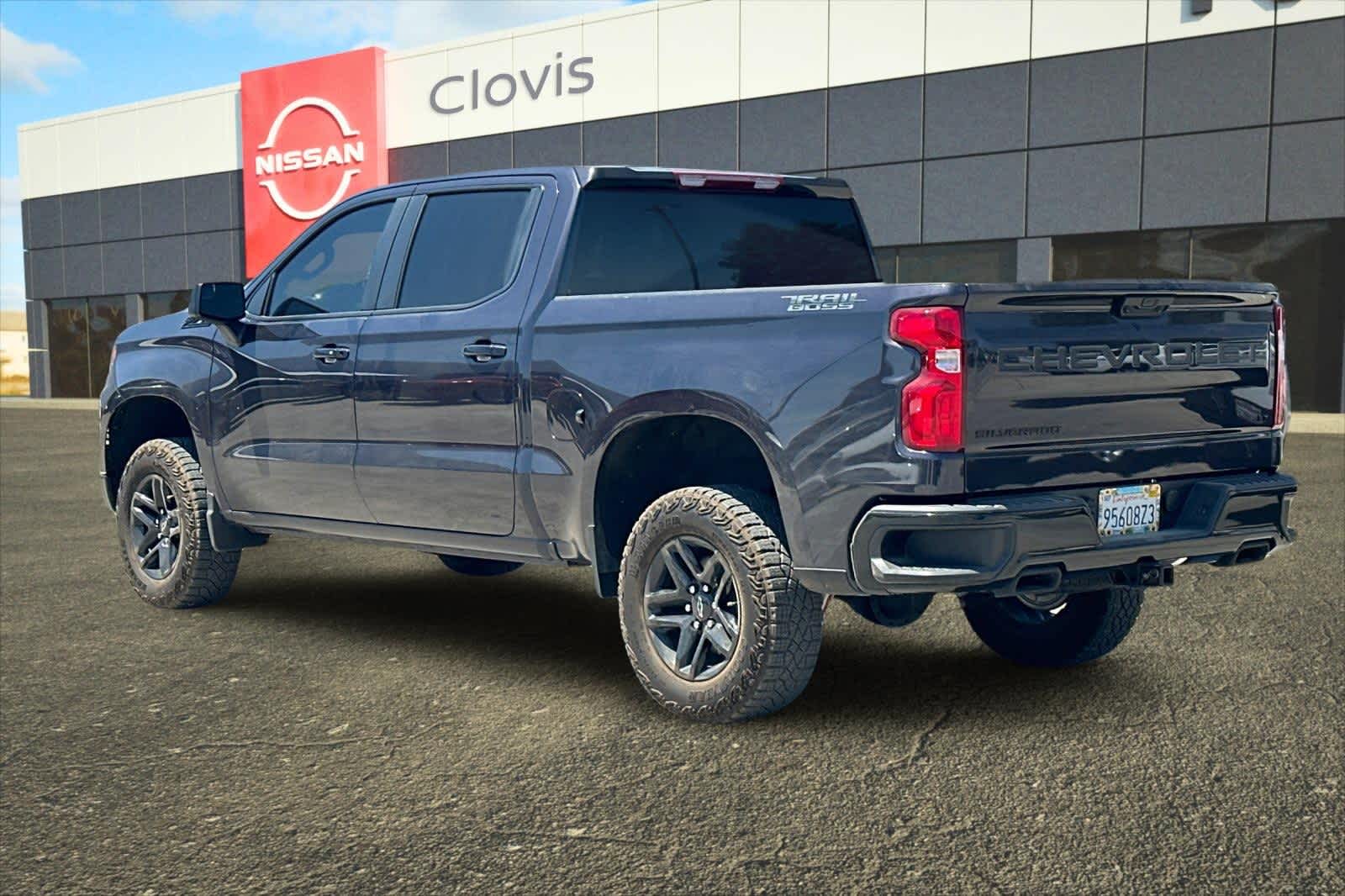 Thumbnail: 2024 Chevrolet Silverado 1500 - 7