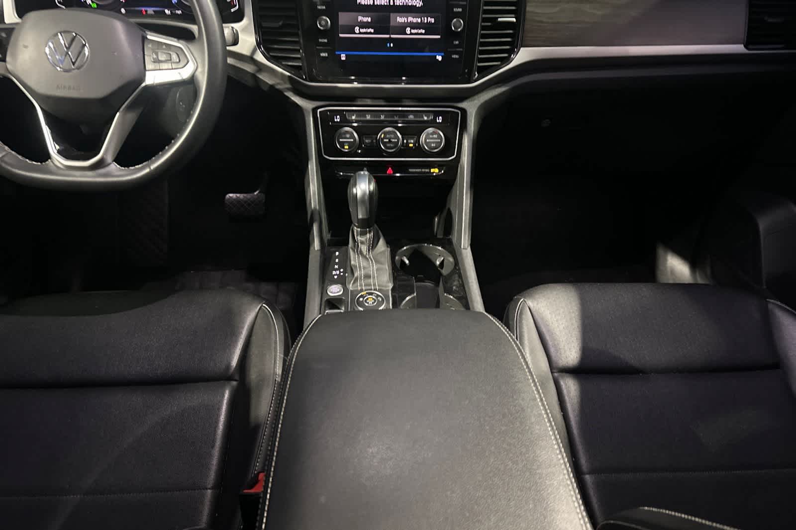 Thumbnail: 2022 Volkswagen Atlas - 4