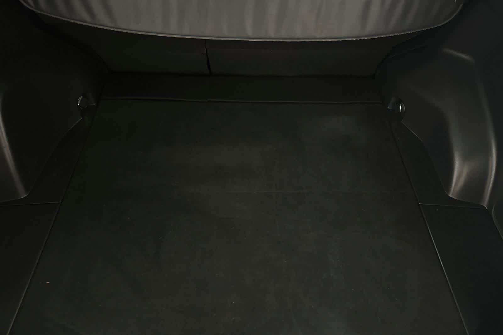 Thumbnail: 2020 Toyota RAV4 - 18