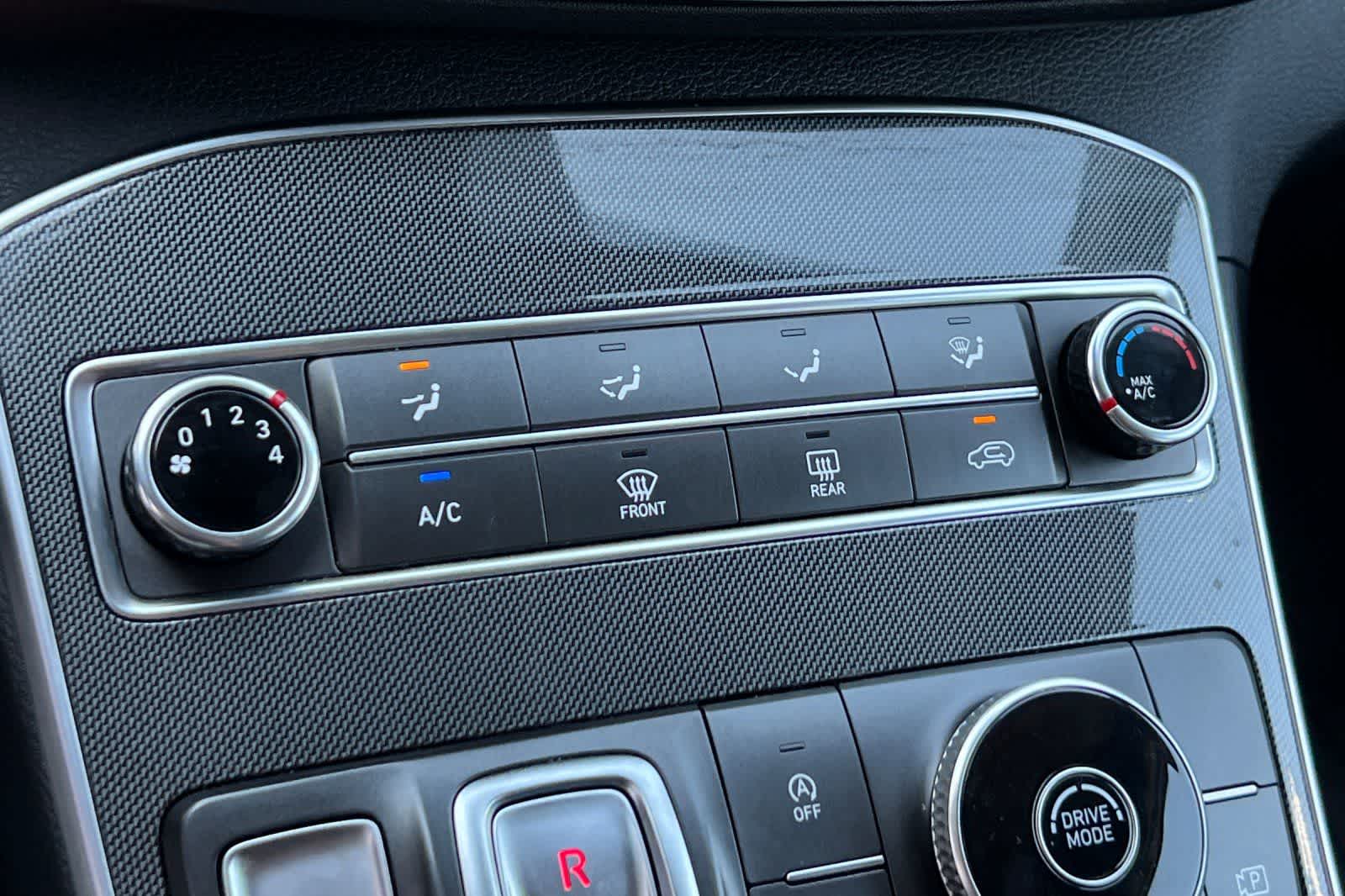 Thumbnail: 2021 Hyundai Santa Fe - 22