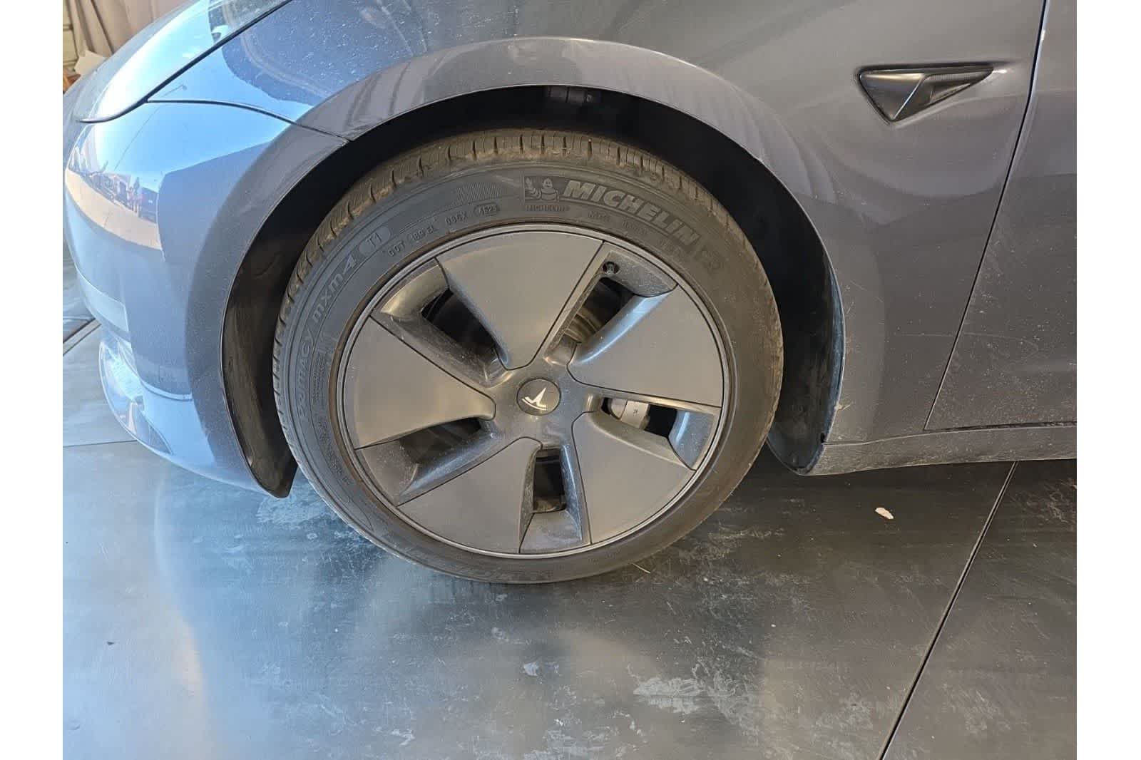 Thumbnail: 2023 Tesla Model 3 - 3