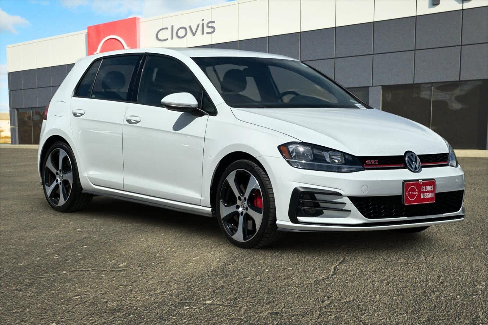 Thumbnail: 2019 Volkswagen Golf - 10