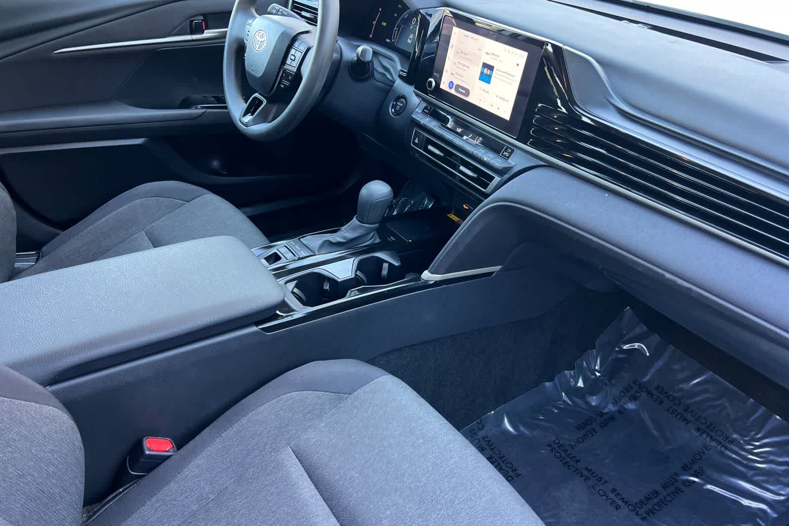 Thumbnail: 2025 Toyota Camry - 16